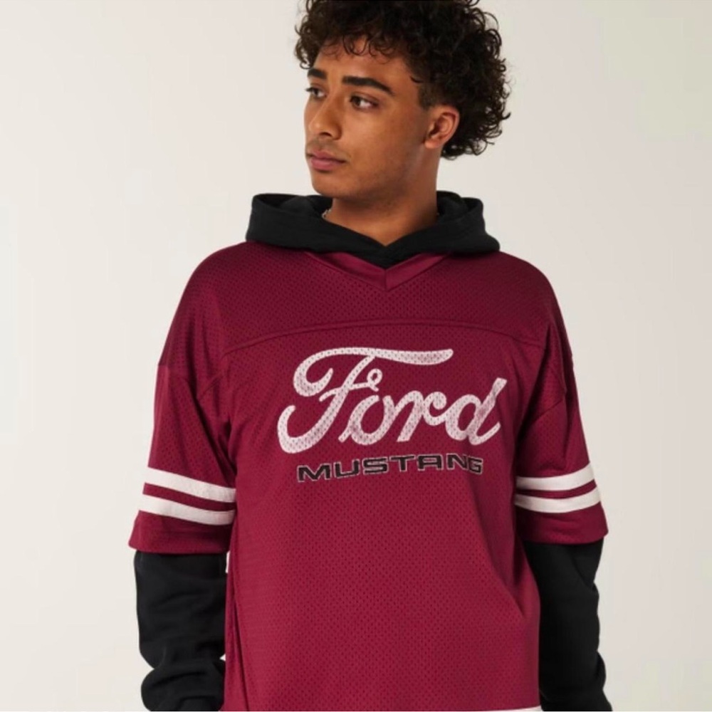 HOLLISTER Ford Mustang Maroon Men's Jersey
